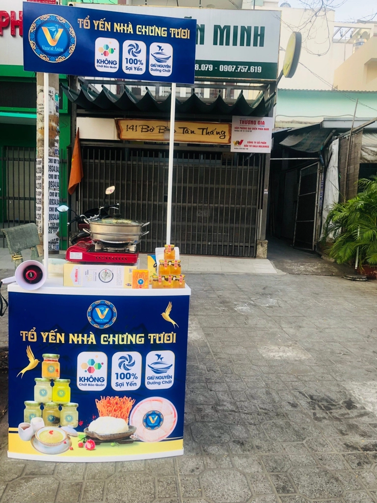 Booth Bán Hàng Bằng Nhựa