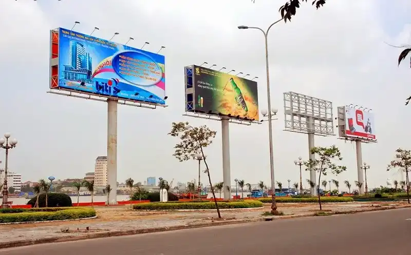 Thi Công Biển Quảng Cáo Đơn Giản