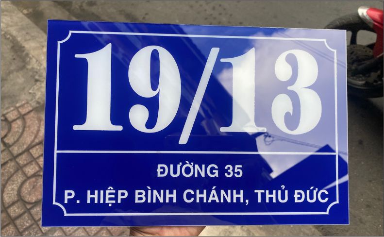 Làm Bảng Mica Giá Rẻ