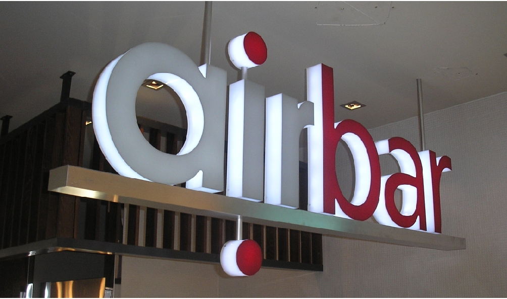 Thi Công Biển Quảng Cáo Chữ Nổi Mica