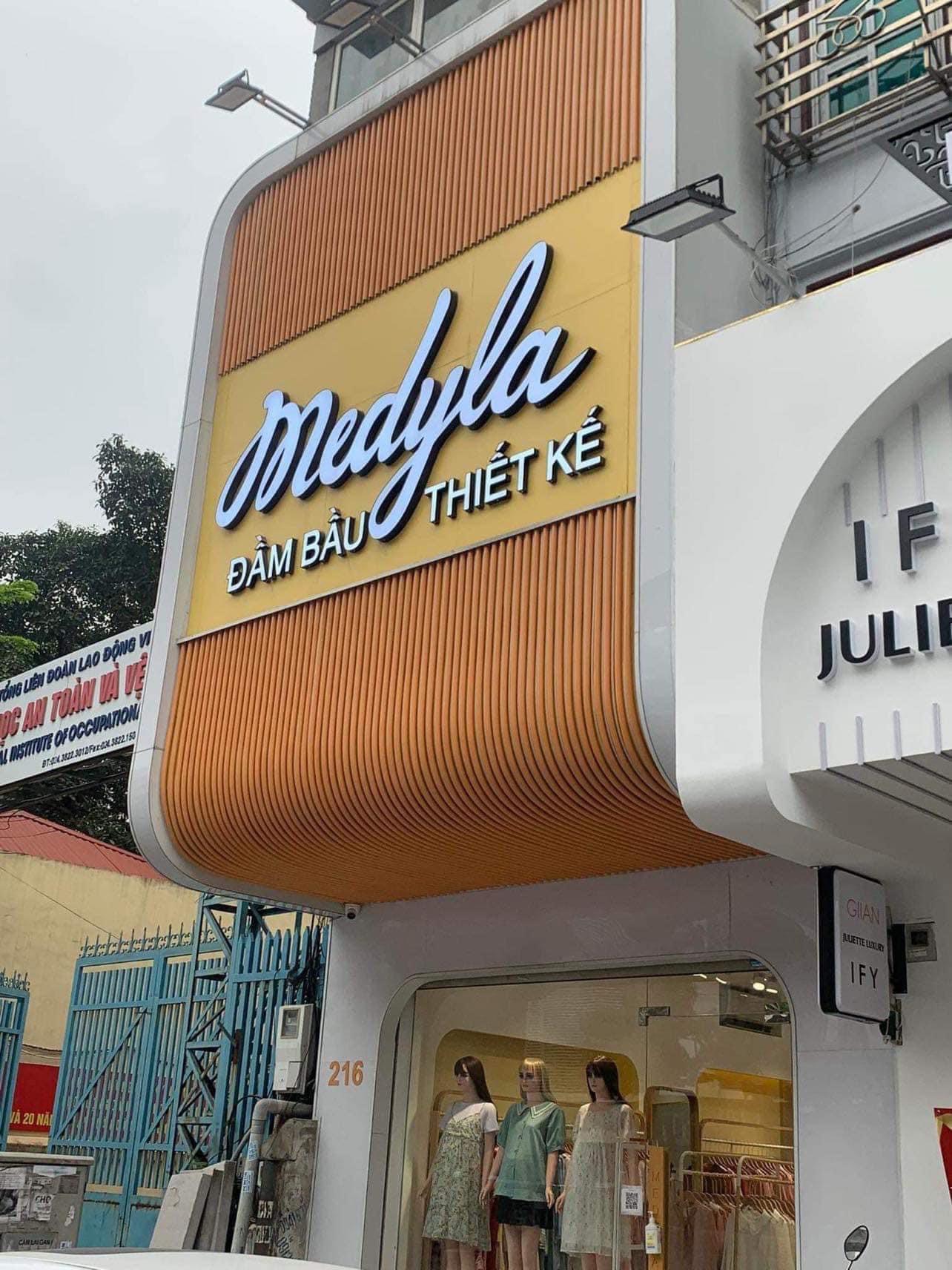 Thiết Kế Biển Quảng Cáo Chữ Nổi Mica