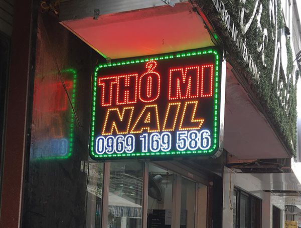 Thiết Kế Biển Quảng Cáo Có Đèn