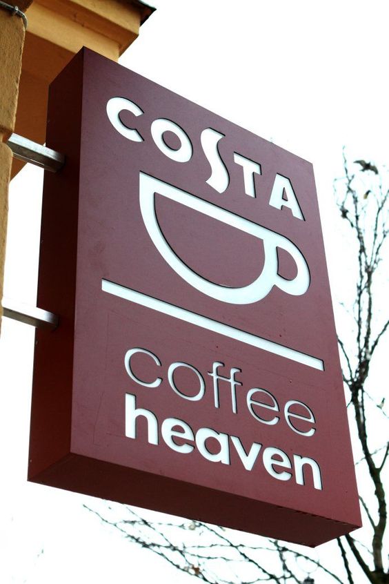 Thi Công Hộp Đèn Quán Cafe