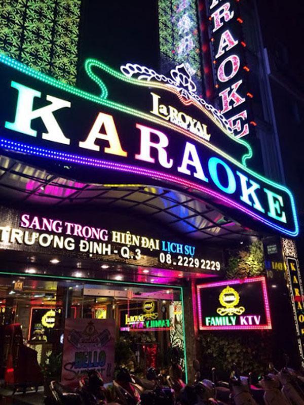 Thiết Kế Biển Hiệu Quán Karaoke