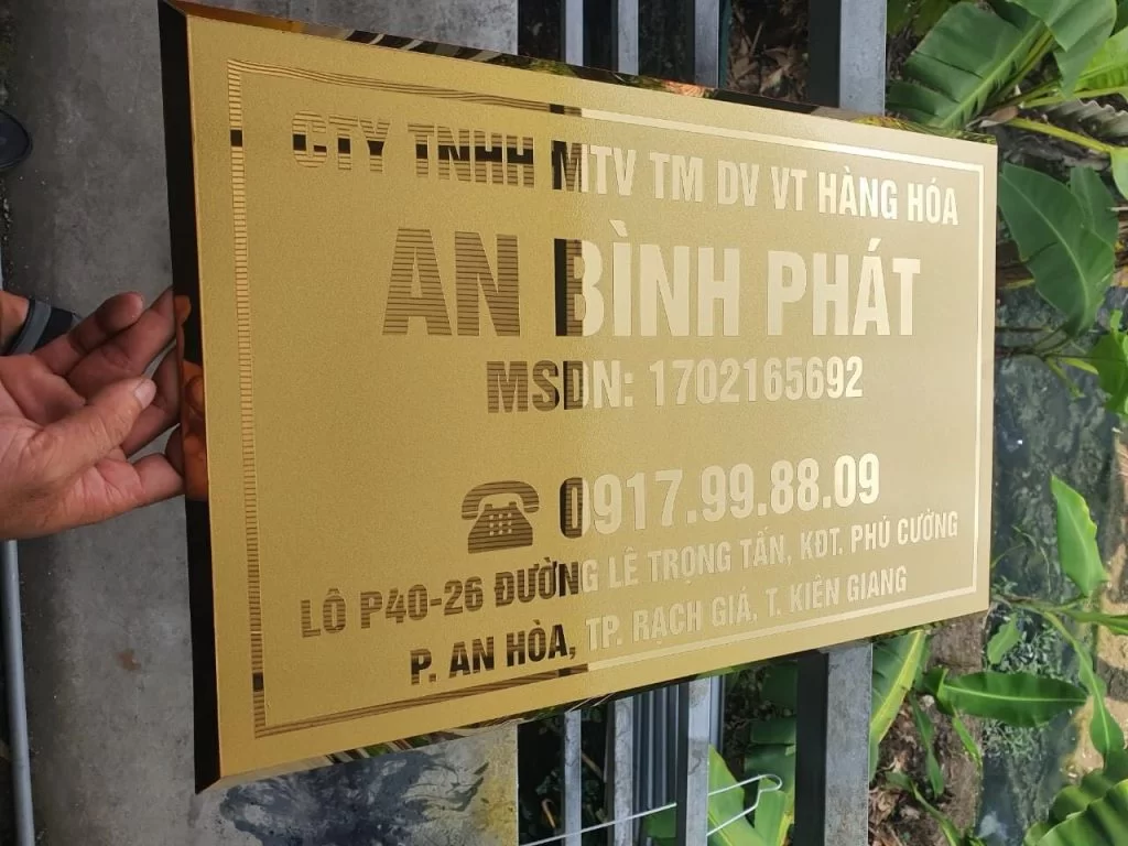 Thi Công Bảng Công Ty Inox