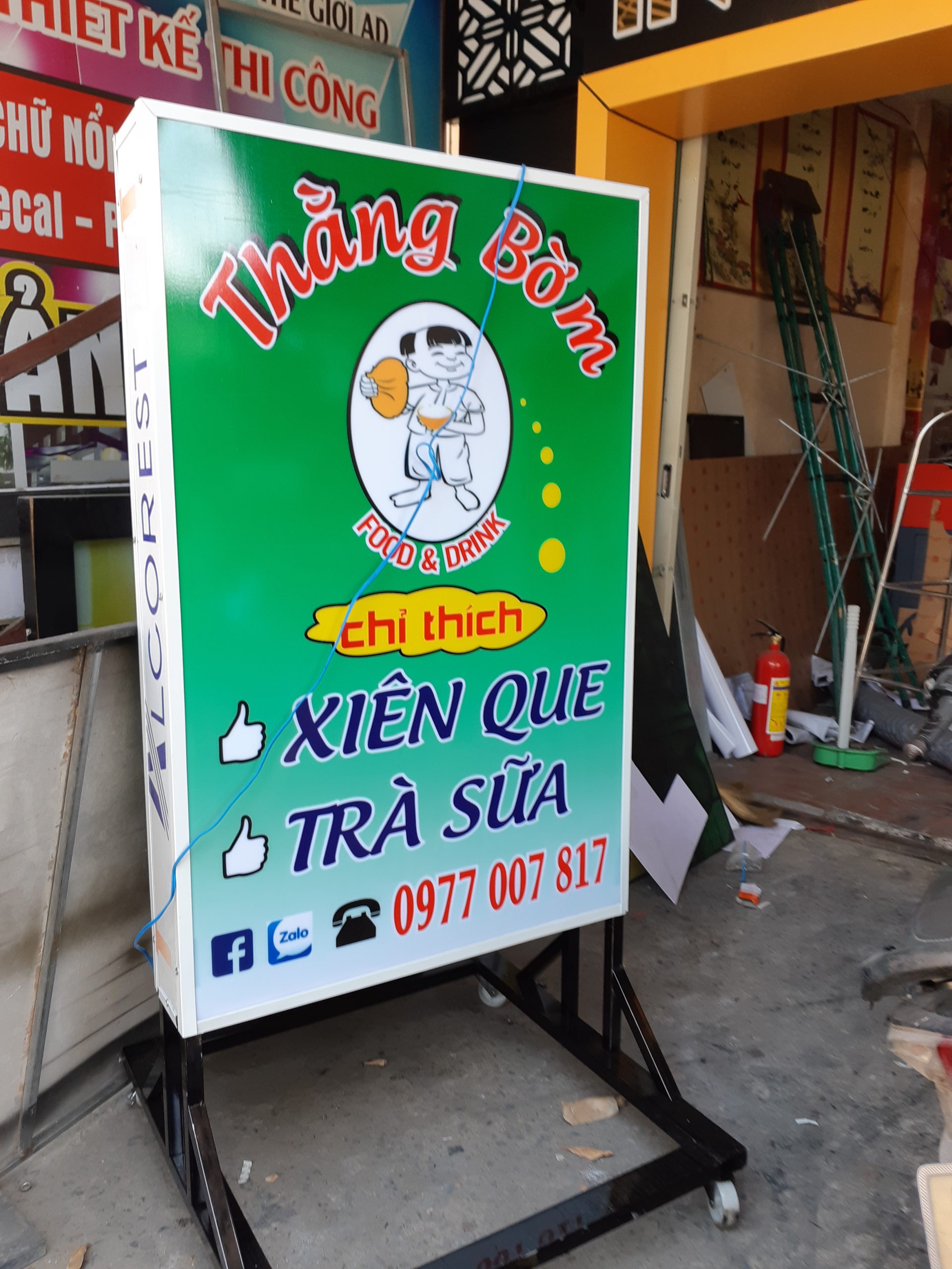 Thiết Kế Hộp Đèn LED Quảng Cáo Đẹp