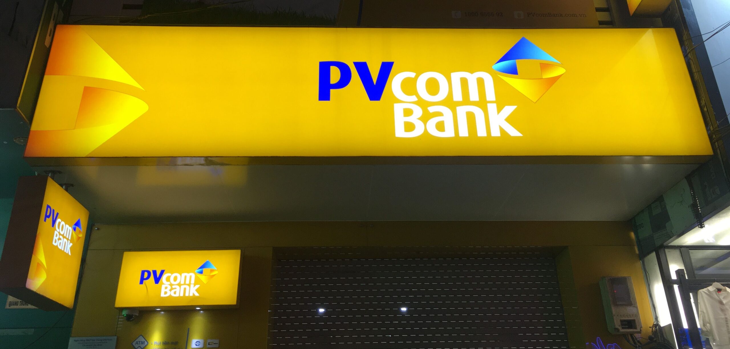 Thi Công Biển Hộp Đèn