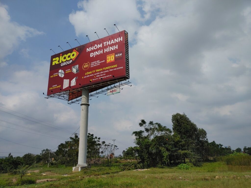 Thi Công Biển Pano Ngoài Trời