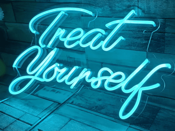 Thiết Kế Chữ Đèn LED Quảng Cáo Chuyên Nghiệp