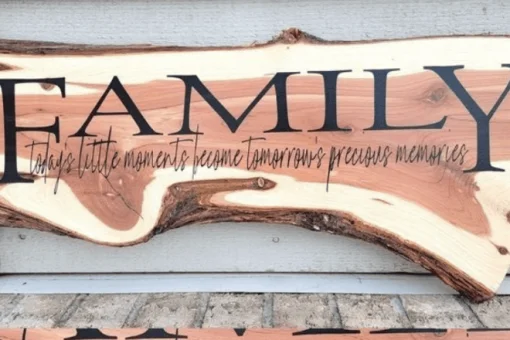 Thi Công Bảng Hiệu Giả Gỗ Đẹp, Bền, Chuẩn Thẩm Mỹ