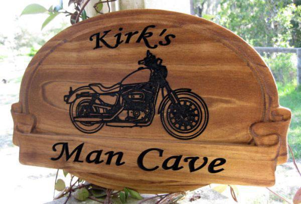 Thi Công Bảng Hiệu Giả Gỗ Đẹp, Bền, Chuẩn Thẩm Mỹ