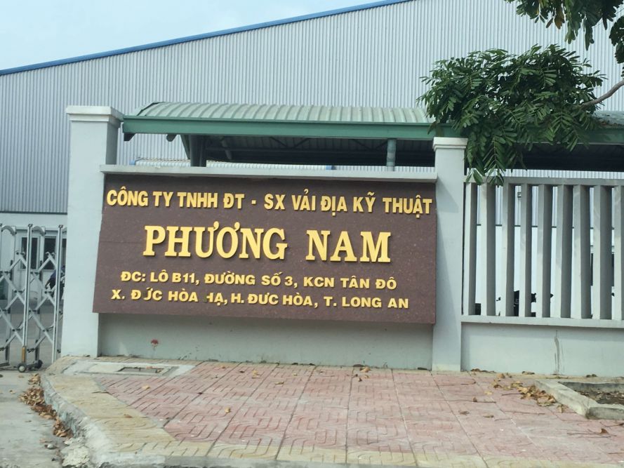 Thi Công Bảng Hiệu Gắn Tường Chuyên Nghiệp