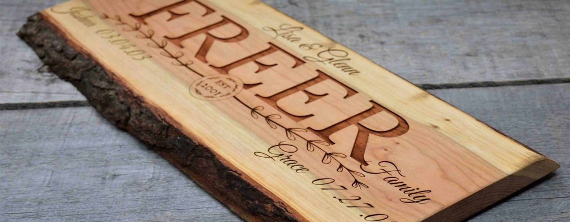 Thiết Kế Bảng Hiệu Khắc Gỗ Chuyên Nghiệp