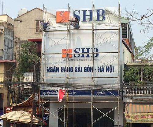 Thi Công Biển Quảng Cáo Đèn