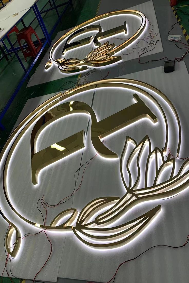 Mẫu Bảng Hiệu Chữ Nổi Sáng Mặt Đẹp