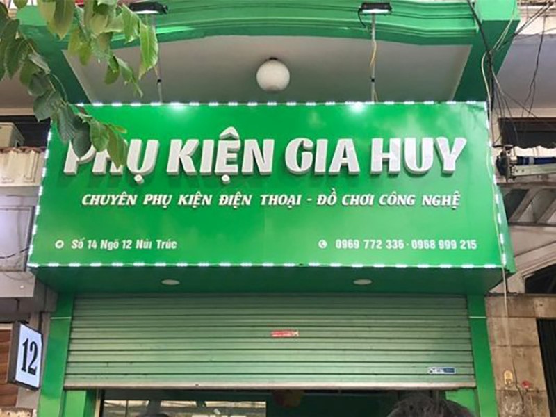 Thi Công Bảng Quảng Cáo Điện Thoại Chuyên Nghiệp