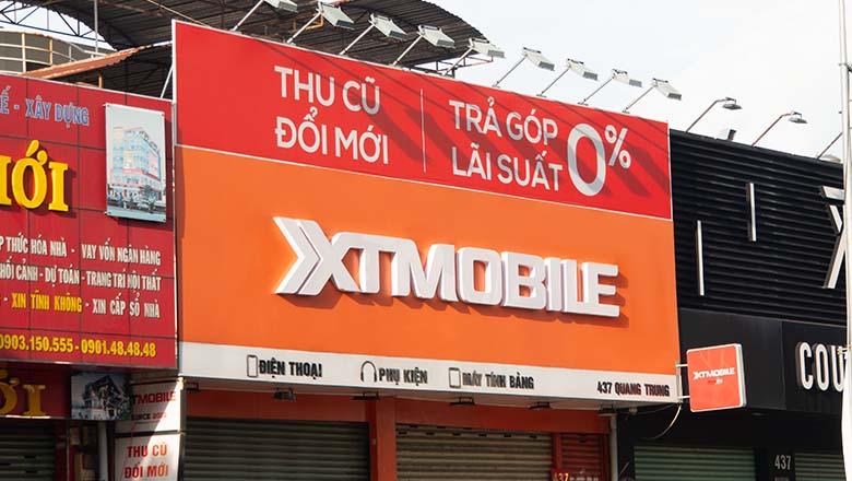 Thi Công Bảng Quảng Cáo Điện Thoại Chuyên Nghiệp