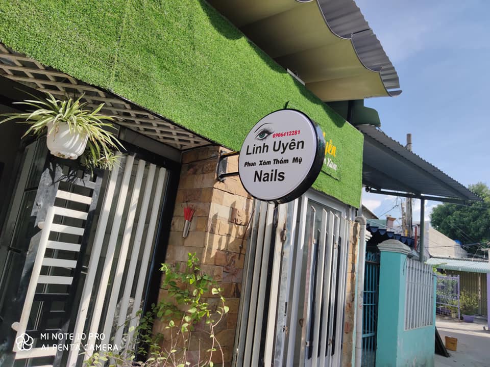 Thiết Kế Biển Hộp Đèn Mica Đẹp