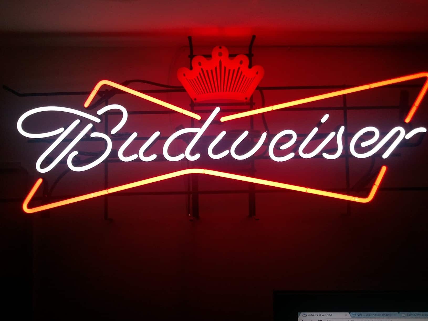 Thi Công Biển Đèn Neon Chuyên Nghiệp