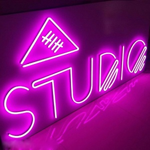 Thiết Kế Biển Đèn Neon Chuyên Nghiệp