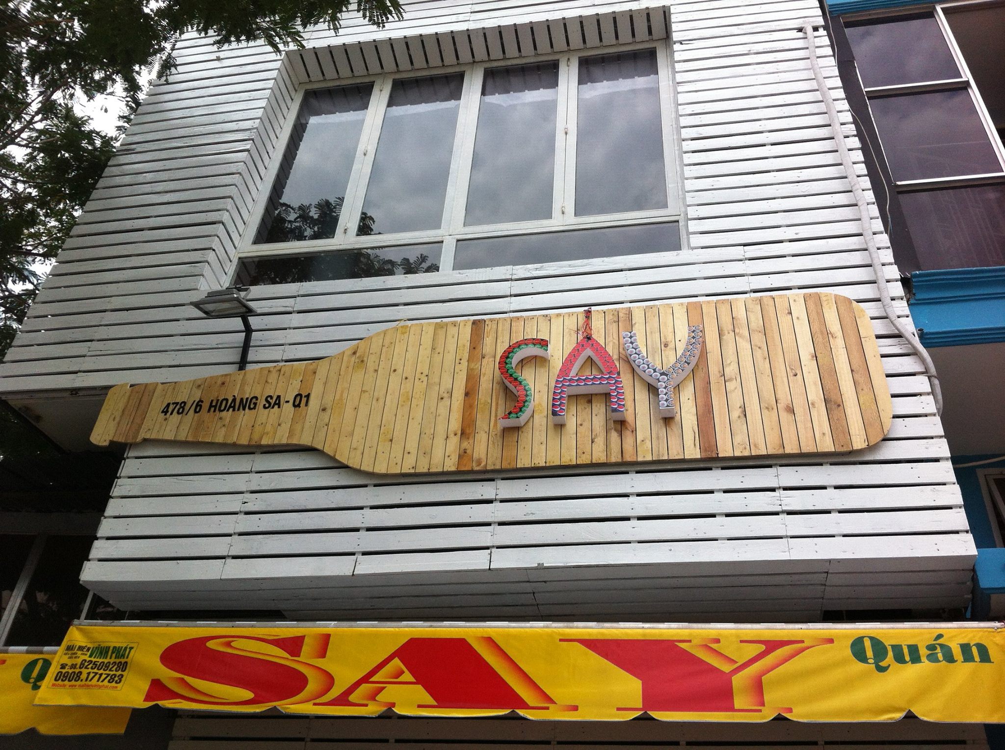 Mẫu Biển Hiệu Quảng Cáo Đẹp – Xu Hướng Thiết Kế 2025