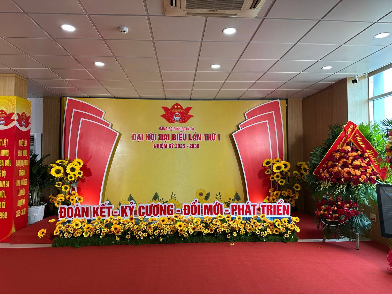 Mẫu Booth Siêu Thị Đẹp