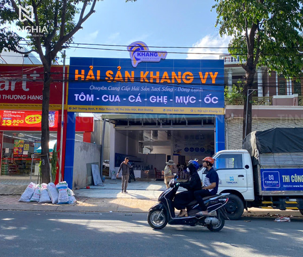 Thi Công Bảng Hiệu Nổi Bật