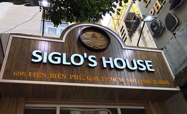 Hộp Đèn Chữ Nổi TP.HCM