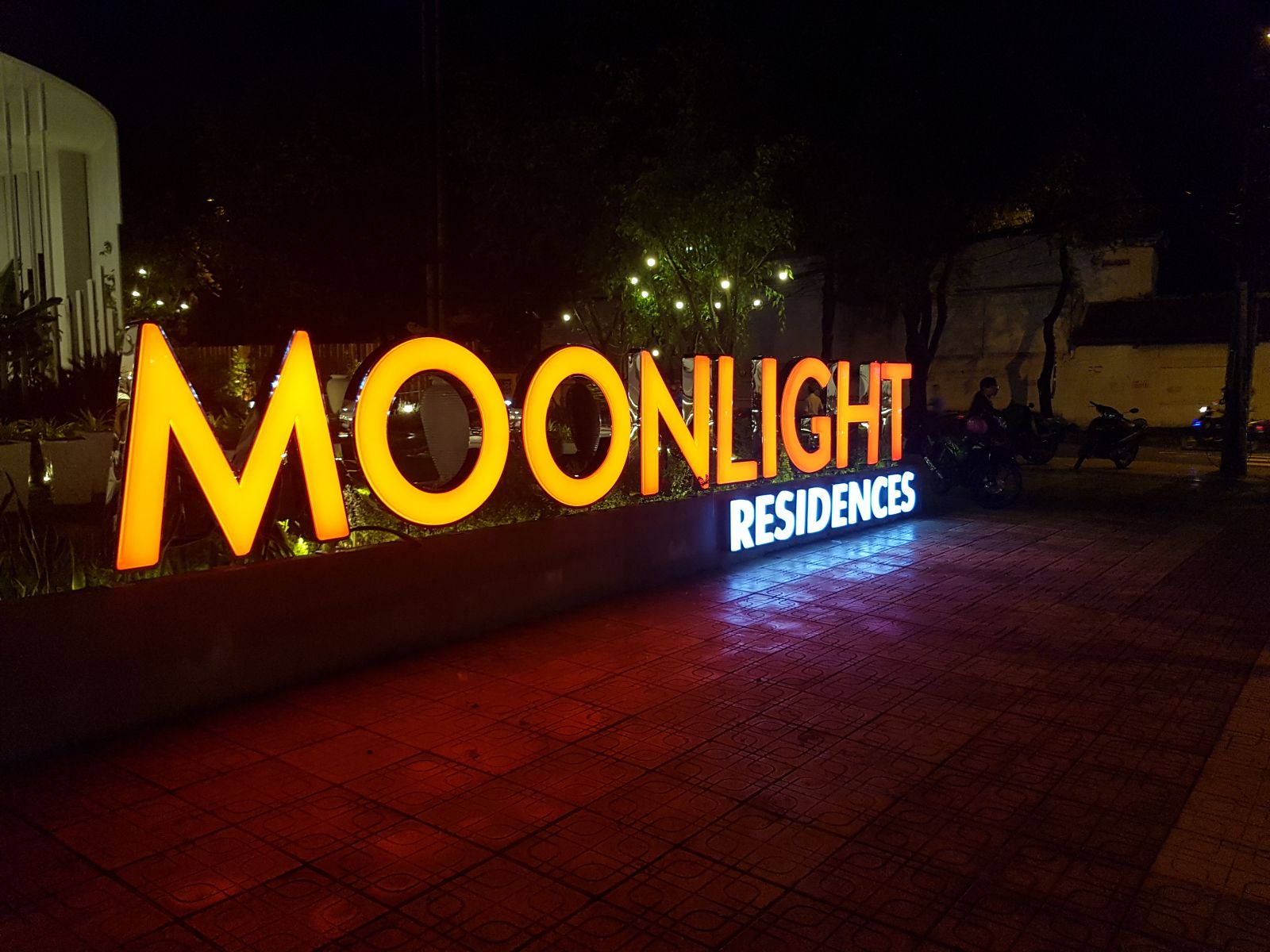 Mẫu Hộp Đèn Chữ Nổi Đẹp Năm 2025