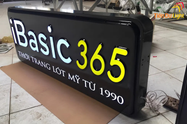 Mẫu Hộp Đèn Chữ Nổi Đẹp Năm 2025