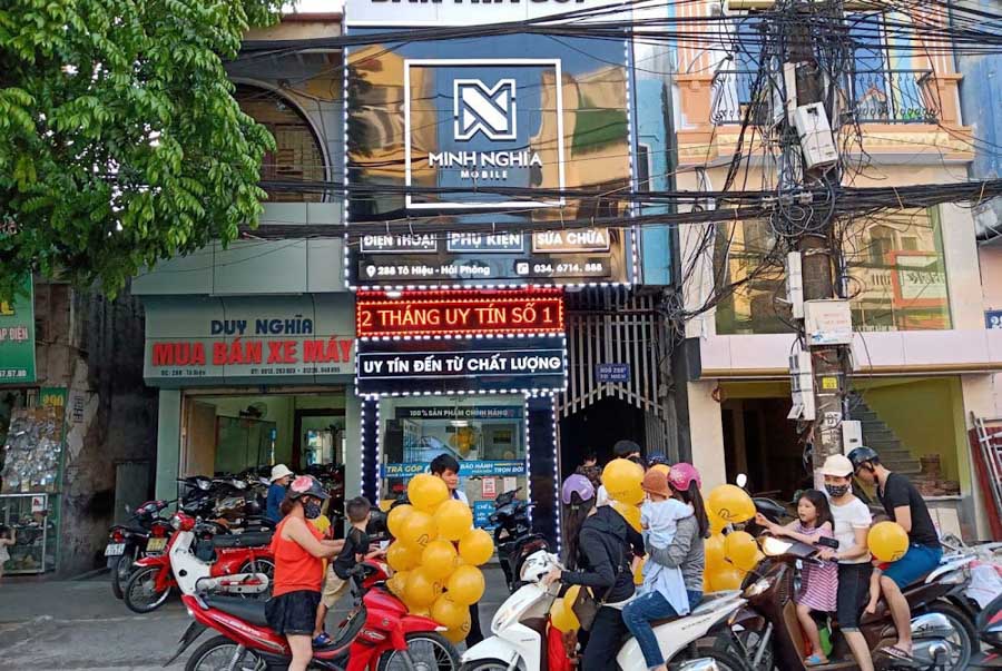 Mẫu Biển Quảng Cáo Điện Thoại Đẹp Năm 2025