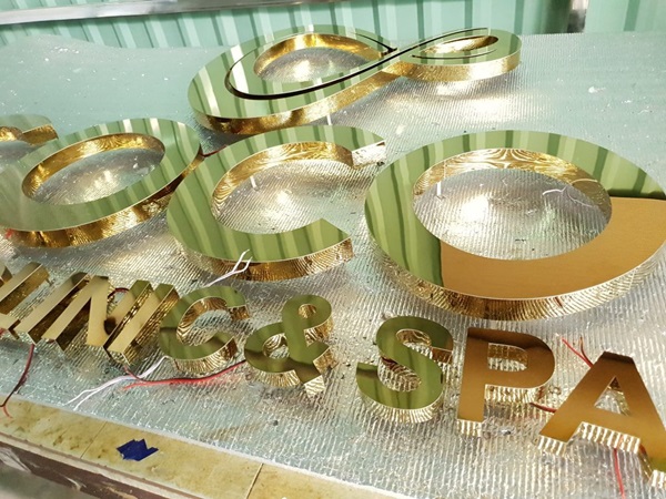 Gia Công Chữ Inox Vàng Gương
