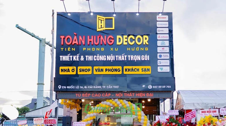 Thi Công Bảng Hiệu Showroom Đẹp