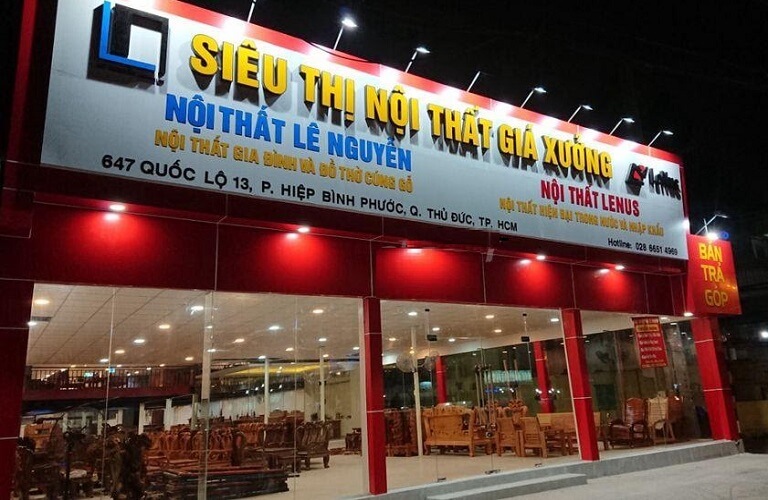 Thi Công Bảng Hiệu Showroom Đẹp