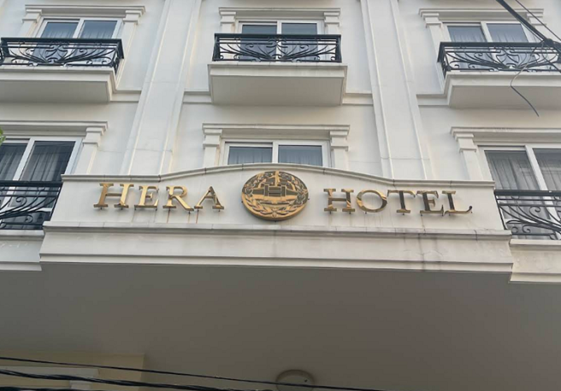 Thi Công Bảng Hiệu Nhà Nghỉ Chuyên Nghiệp