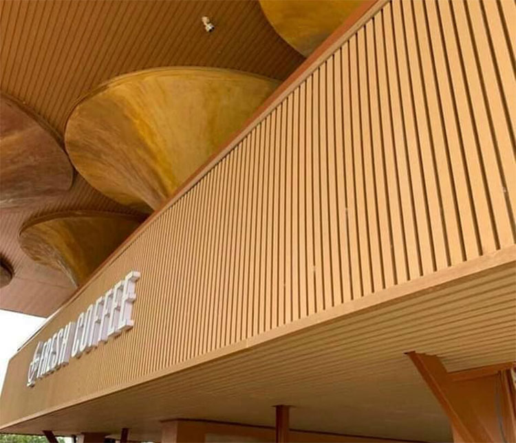 Thi Công Bảng Hiệu Xưởng Vật Tư Chuyên Nghiệp, Bền Đẹp