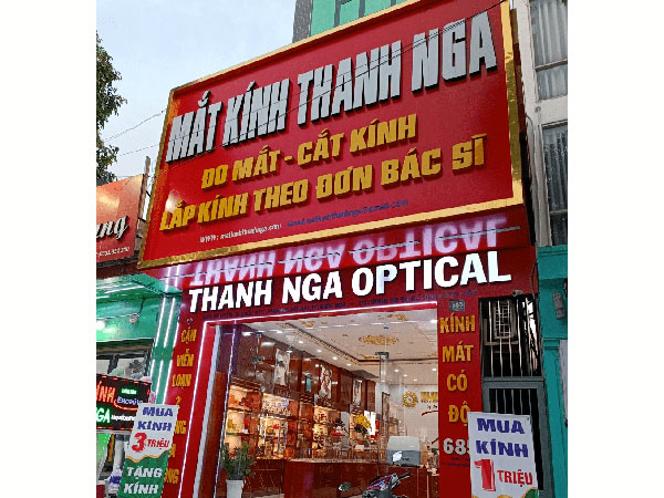 Biển Quảng Cáo Kính Mắt Đẹp, Thu Hút Khách