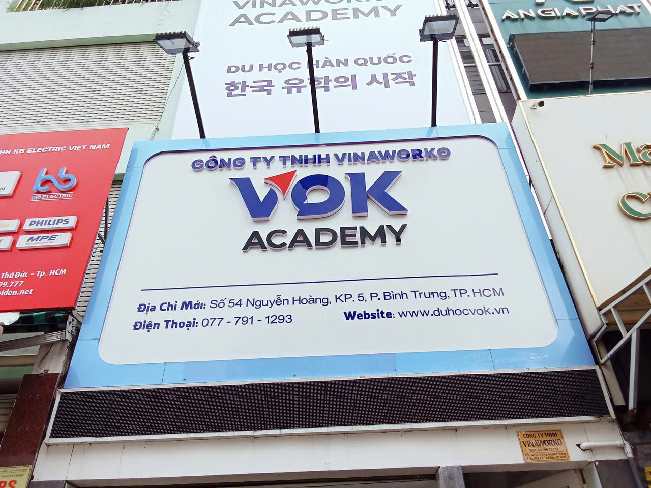 Mẫu Biển Quảng Cáo Dự Án Đẹp Năm 2025