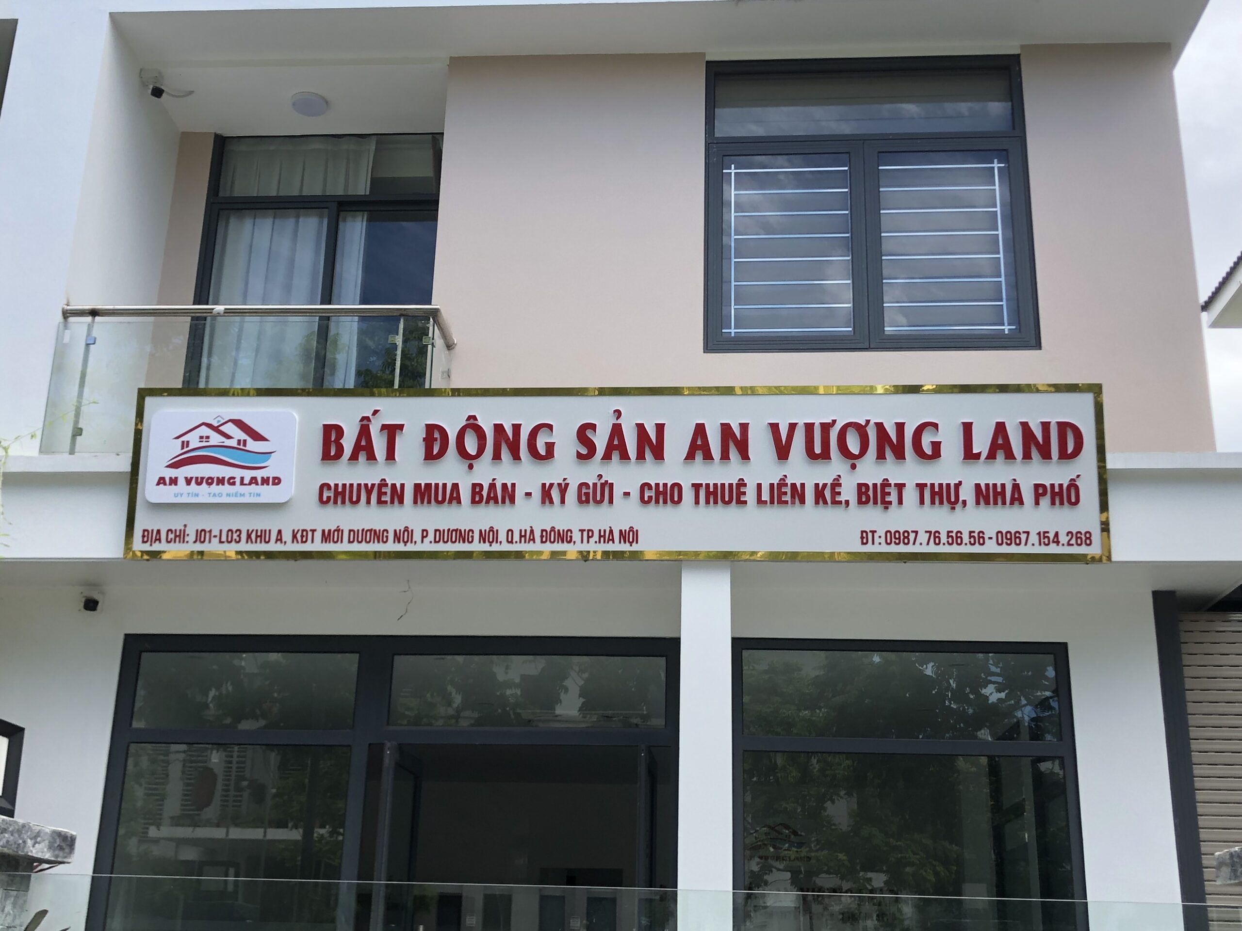 Bảng Hiệu Công Ty Bất Động Sản Đẹp, Chuyên Nghiệp