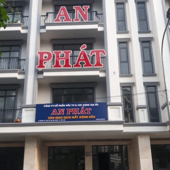 Thiết Kế Bảng Hiệu Công Ty Bất Động Sản Chuyên Nghiệp