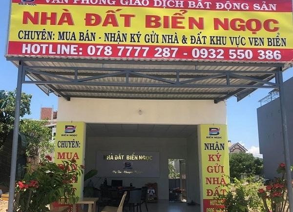 Thiết Kế Bảng Hiệu Công Ty Bất Động Sản Chuyên Nghiệp