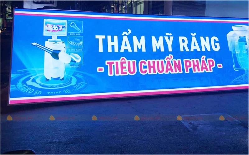 Mẫu Biển Quảng Cáo Hộp Đèn LED Đẹp Năm 2025