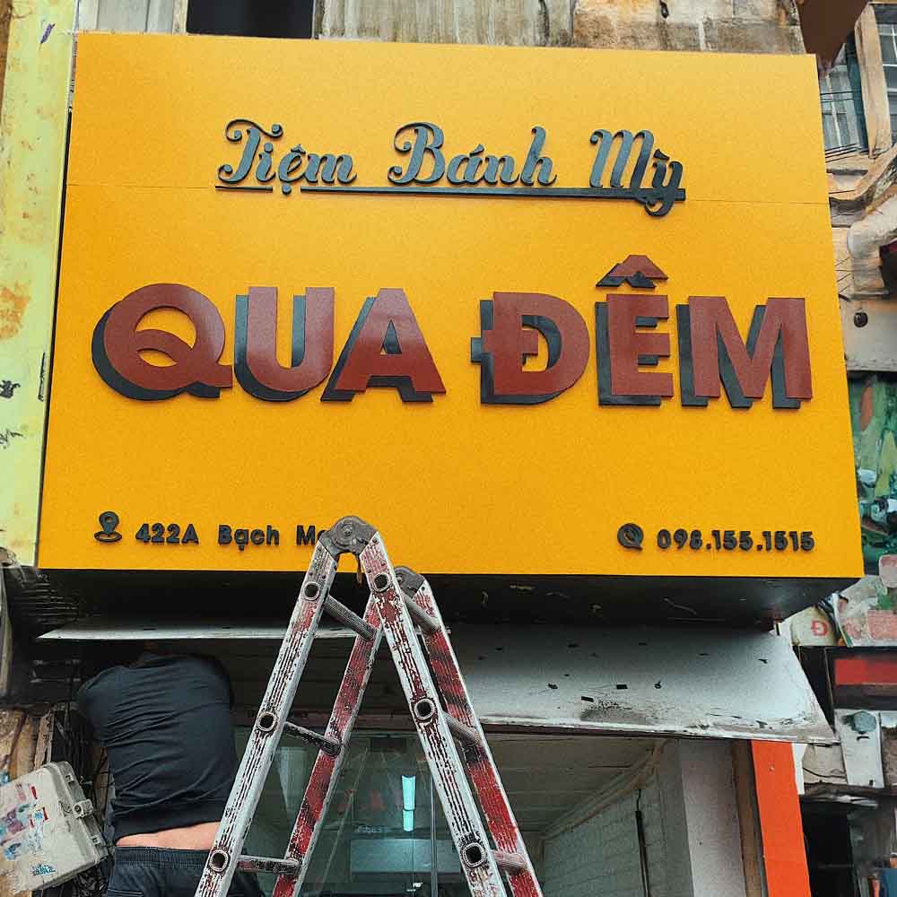 Bảng Hiệu Tiệm Bánh Đẹp, Thu Hút Khách Hàng