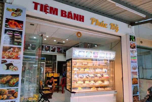 Bảng Hiệu Tiệm Bánh Đẹp, Thu Hút Khách Hàng