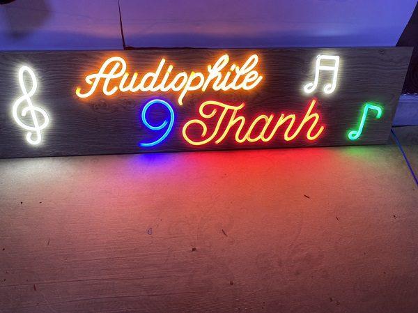 Thiết Kế Biển Quảng Cáo Đèn Neon Đẹp, Hiện Đại