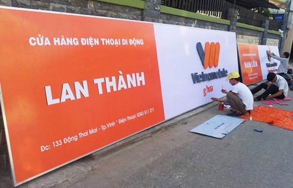 Bảng Hiệu Decal Đẹp, In Ấn Sắc Nét