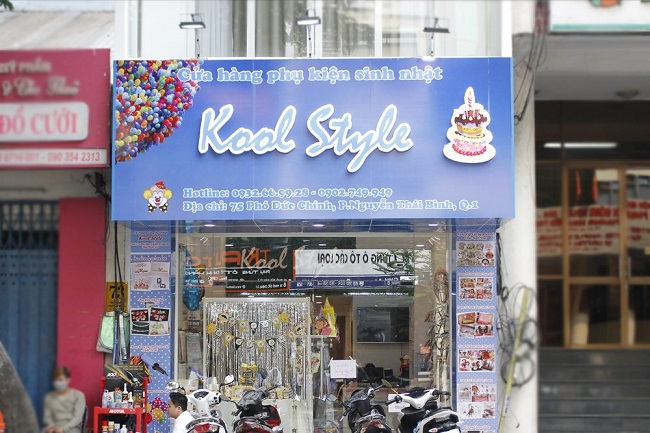 Mẫu Bảng Hiệu Decal Đẹp Năm 2025