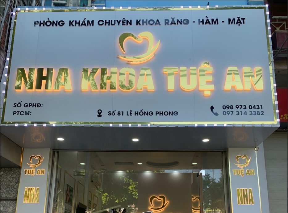 Thi Công Bảng Hiệu Phòng Khám Nha Khoa Chuẩn Y Tế, Bền Đẹp