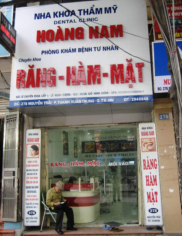 Thiết Kế Bảng Hiệu Phòng Khám Nha Khoa