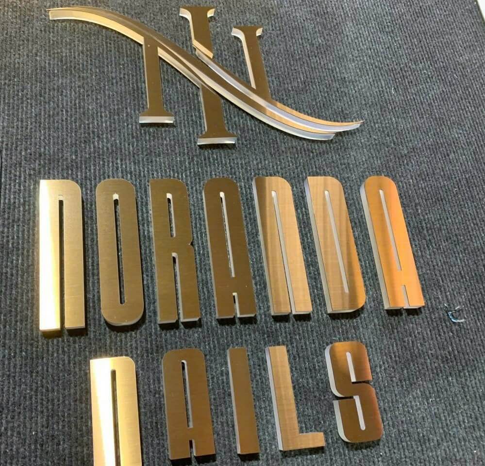 Thi Công Chữ Inox Vàng Gương Đẹp, Cao Cấp, Giá Tốt